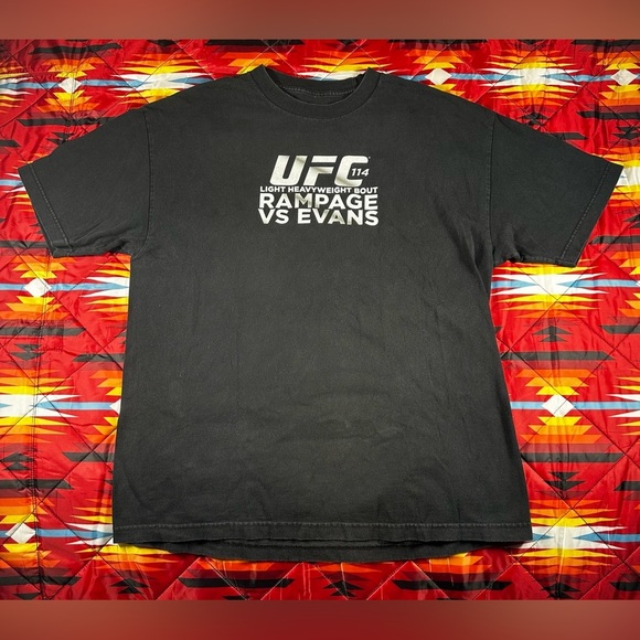 UFC 114 Rampage VS Evans Promo T Shirt Graphic Black Men’s XL MMA Ju Jitsu Sport - Picture 1 of 6